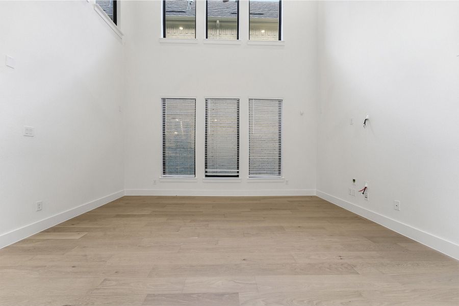 Spacious, unfurnished interior of a new home in Craig Ranch, McKinney (Image 17). Spacious, unfurnished interior of a new home in Craig Ranch, McKinney (Image 17).