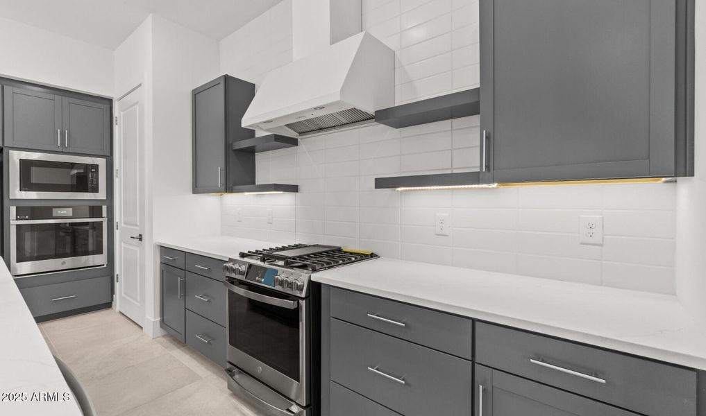 FSVV Lot #46 Kitchen 3 (Large)