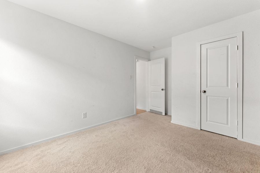Spacious, unfurnished interior of a new home in , Katy (Image 25).