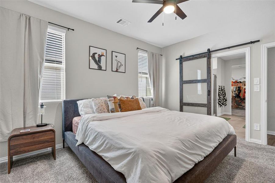 Furnished interior view inside a new home in , Fort Worth (Image 6).