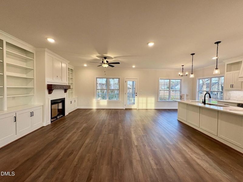 7d6b6453-b12e-4013-b297-dec4e0776eda