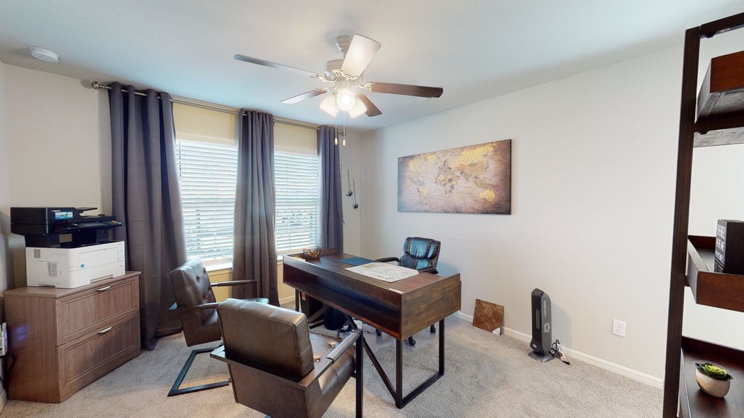 Representative furnished interior of a home built from the Floor Plan 2121 by Colina Homes in Grand Magnolia, Magnolia (Image 5). Representative furnished interior of a home built from the Floor Plan 2121 by Colina Homes in Grand Magnolia, Magnolia (Image 5).