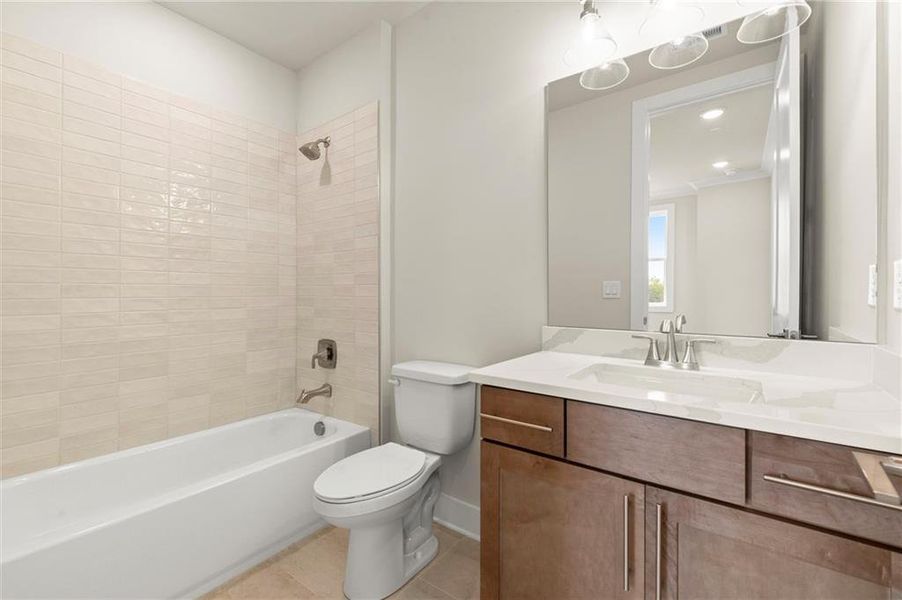 Furnished interior view inside a new home in , Alpharetta (Image 12).