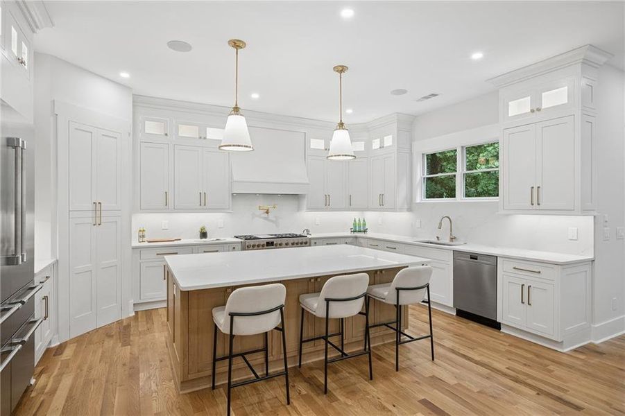 Furnished interior view inside a new home in , Atlanta (Image 45).