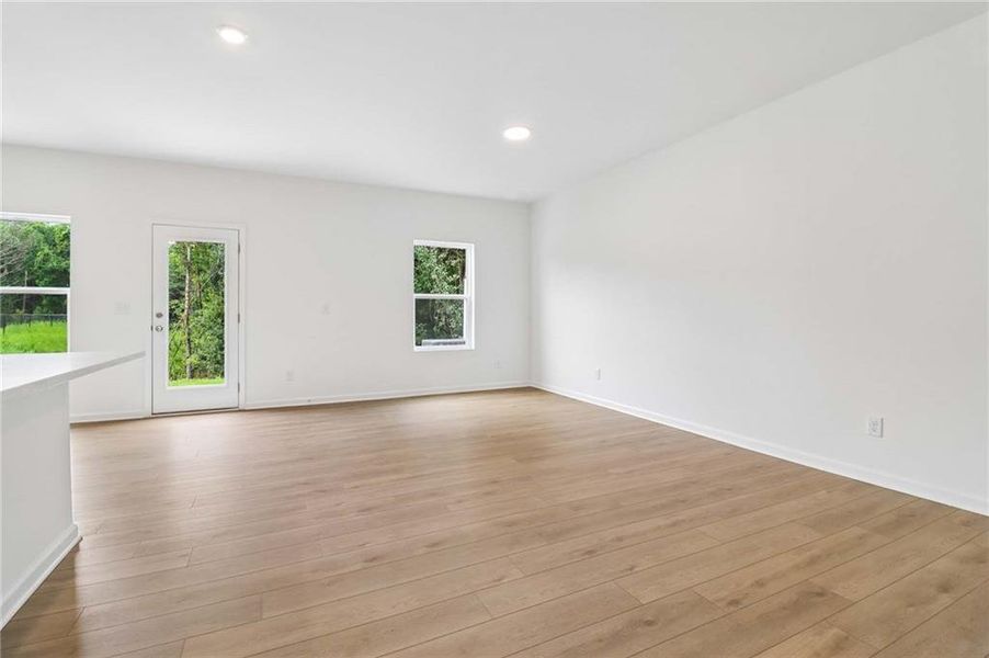 Spacious, unfurnished interior of a new home in Langston Reserve, Cartersville (Image 14).