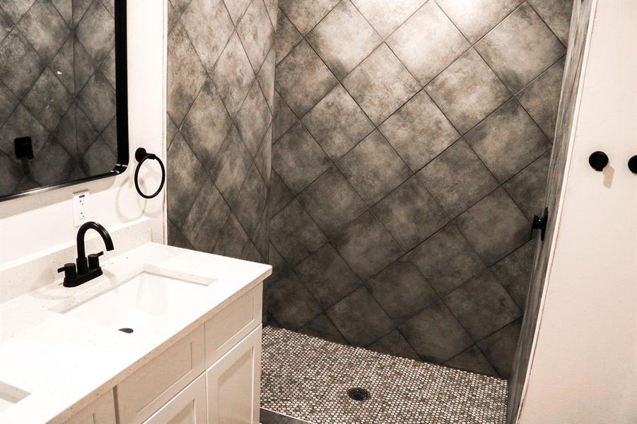 Furnished interior view inside a new home in , Midlothian (Image 7).