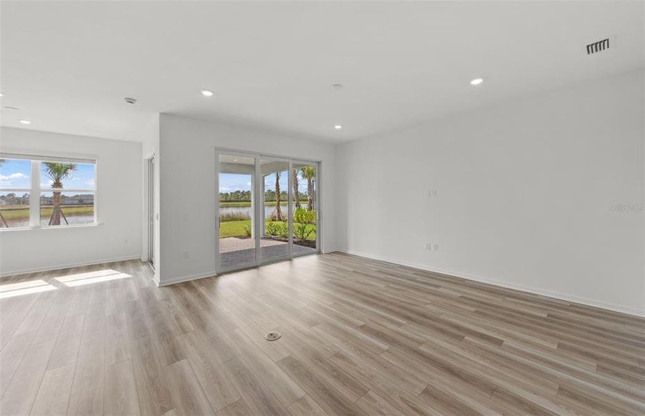 Spacious, unfurnished interior of a new home in Reagan Landing, Bradenton (Image 22). Spacious, unfurnished interior of a new home in Reagan Landing, Bradenton (Image 22).