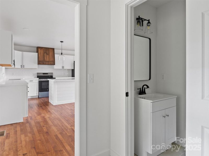 Furnished interior view inside a new home in , Waynesville (Image 11).
