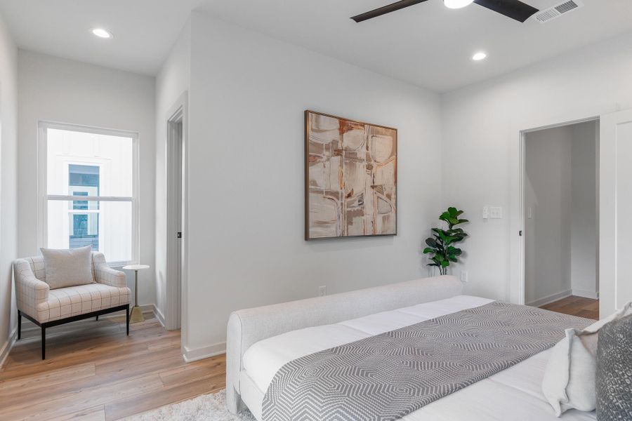 Furnished interior view inside a new home in , Hanahan (Image 31). Furnished interior view inside a new home in , Hanahan (Image 31).