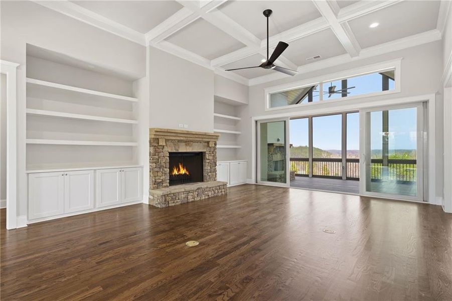 Spacious, unfurnished interior of a new home in , Gainesville (Image 33).