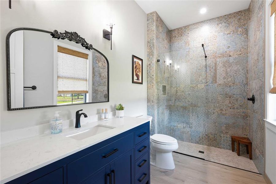 Furnished interior view inside a new home in , Ocala (Image 49).