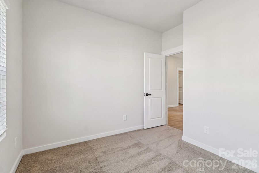 Spacious, unfurnished interior of a new home in Knights Bridge, Richburg (Image 11).