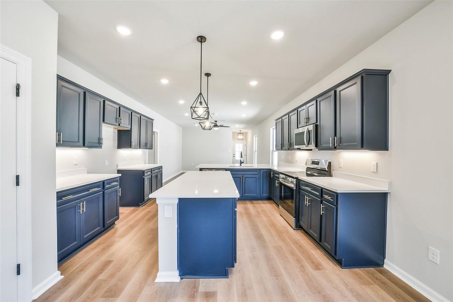 Furnished interior view inside a new home in Mostyn Springs, Magnolia (Image 3). Furnished interior view inside a new home in Mostyn Springs, Magnolia (Image 3).