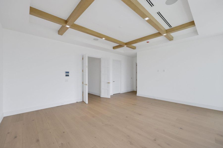 Spacious, unfurnished interior of a new home in , Delray Beach (Image 42). Spacious, unfurnished interior of a new home in , Delray Beach (Image 42).