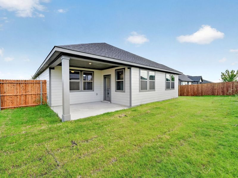 Exterior details and patio area of a home in Meadow Ridge Estates, Josephine (Image 4).