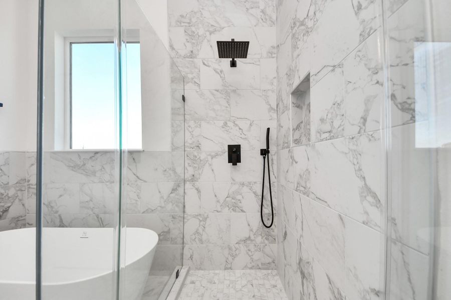 Image 37 of a home in .