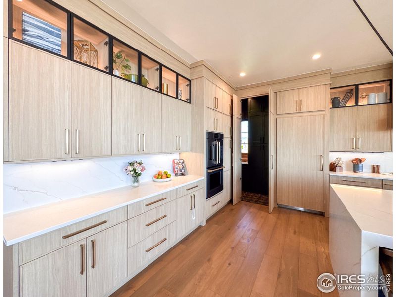 Furnished interior view inside a new home in , Longmont (Image 7).