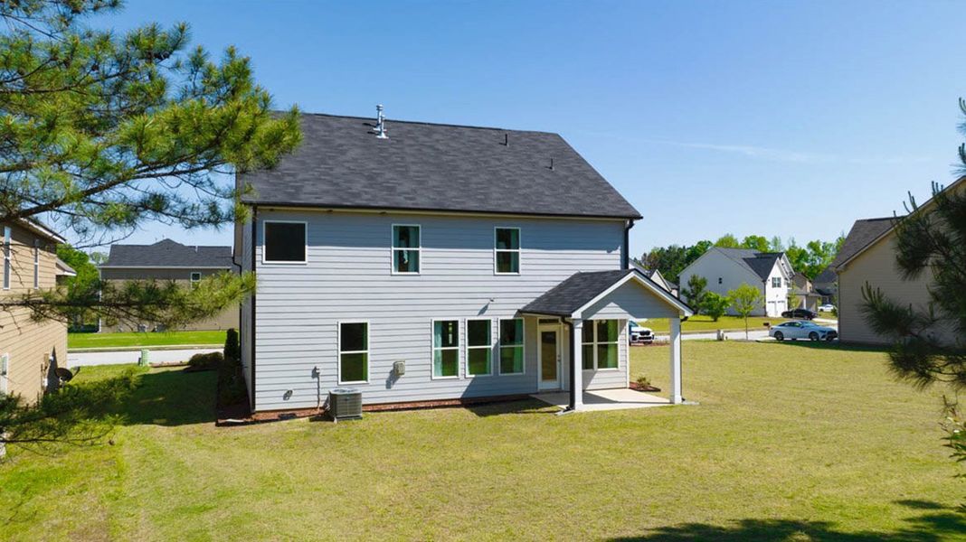 Representative exterior details of a home built from the Fleetwood by D.R. Horton in Evergreen Crossing, Locust Grove (Image 25).