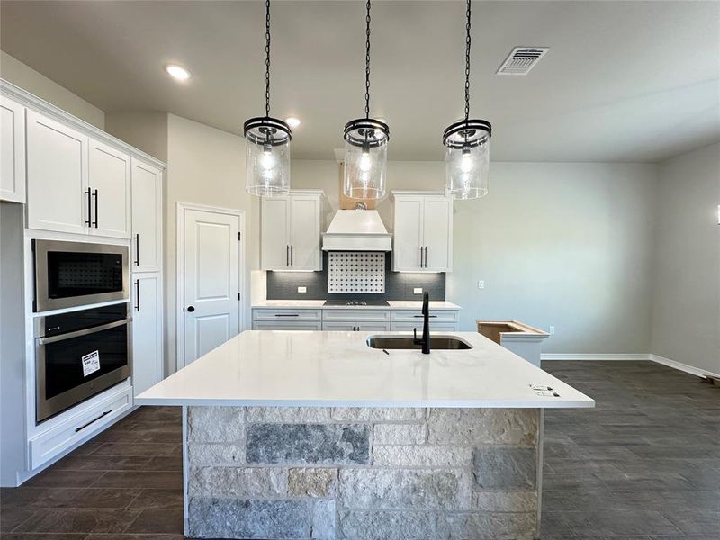 Furnished interior view inside a new home in , Lorena (Image 11).
