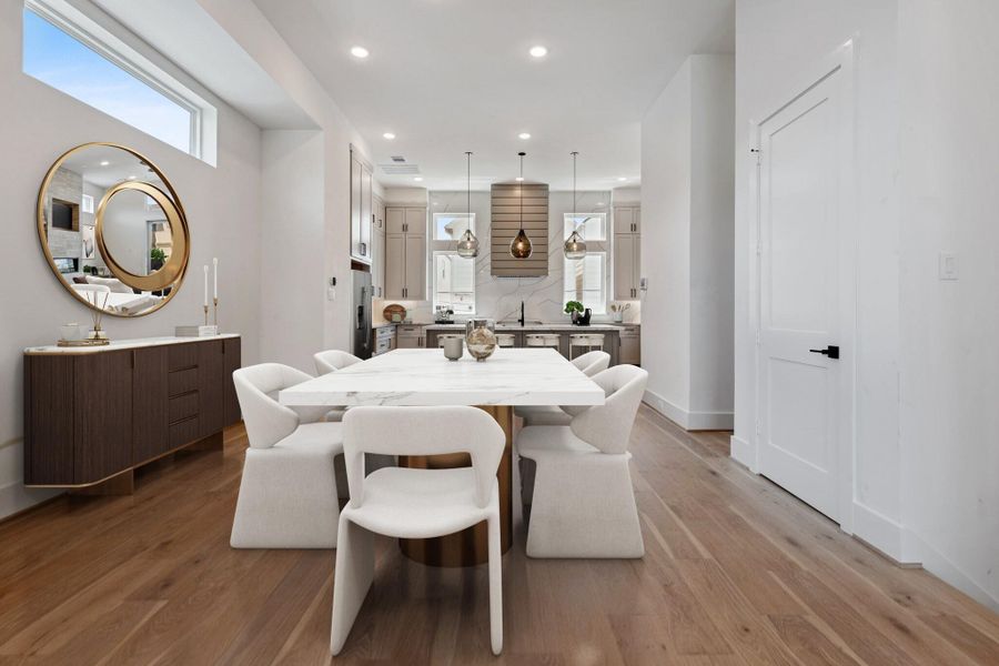 Large dining area. Virtually Staged.