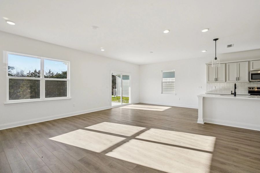 Spacious, unfurnished interior of a new home in Ascent at Arbor Ridge, La Vergne (Image 18). Spacious, unfurnished interior of a new home in Ascent at Arbor Ridge, La Vergne (Image 18).