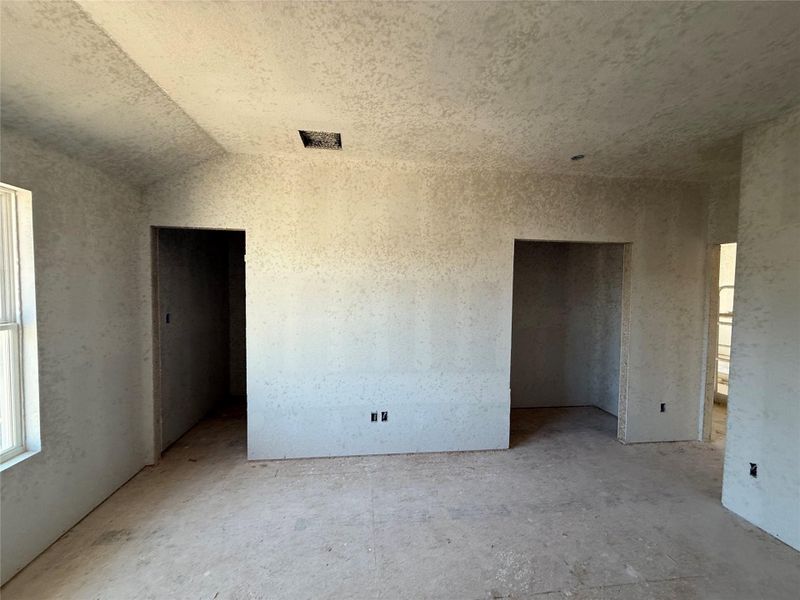 Spacious, unfurnished interior of a new home in The Cottages at La Cima, San Marcos (Image 6). Spacious, unfurnished interior of a new home in The Cottages at La Cima, San Marcos (Image 6).