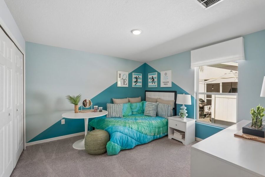 Representative furnished interior of a home built from the Majestic by Holiday Builders in Citrus Springs, Citrus Springs (Image 21).