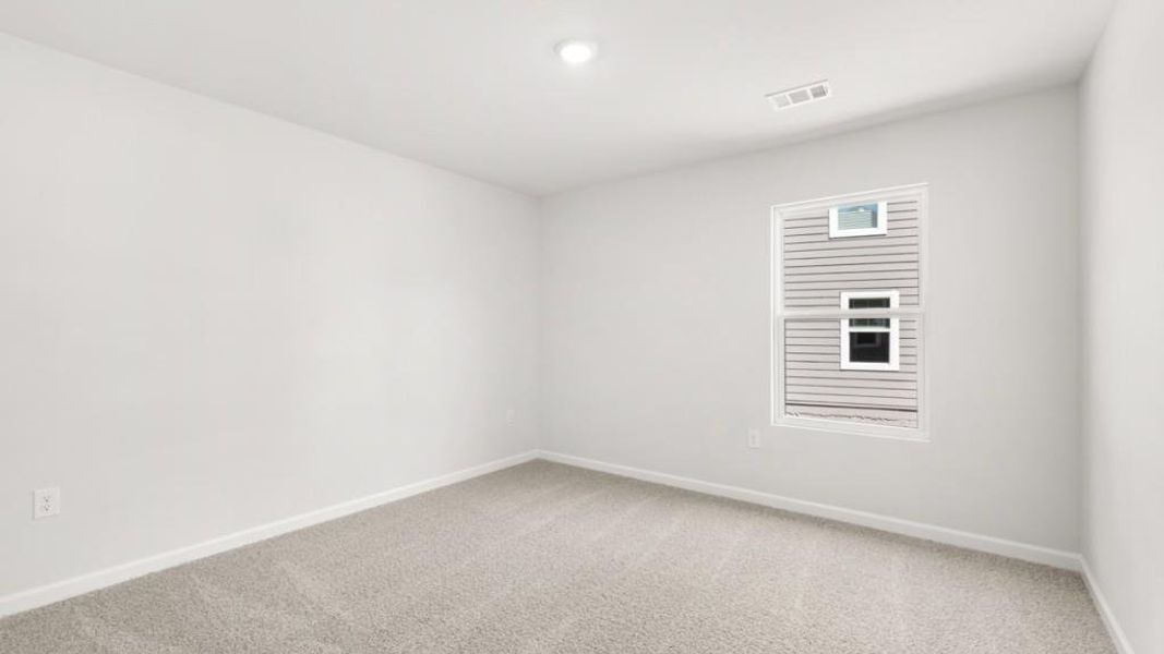 Spacious, unfurnished interior of a new home in Falcon Landing, Gainesville (Image 23).