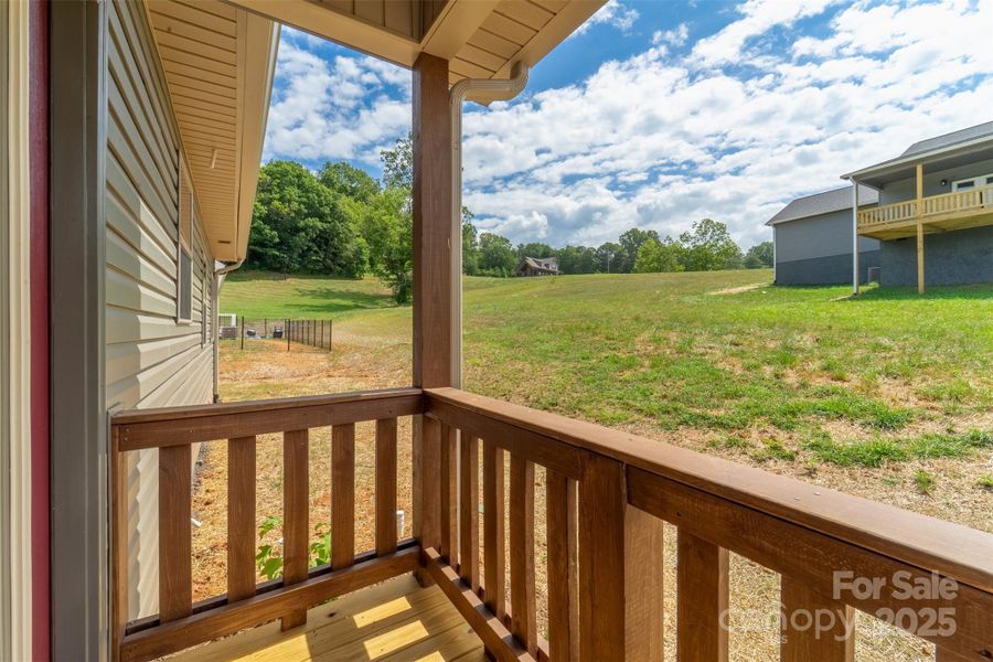 Image 47 of a home in .