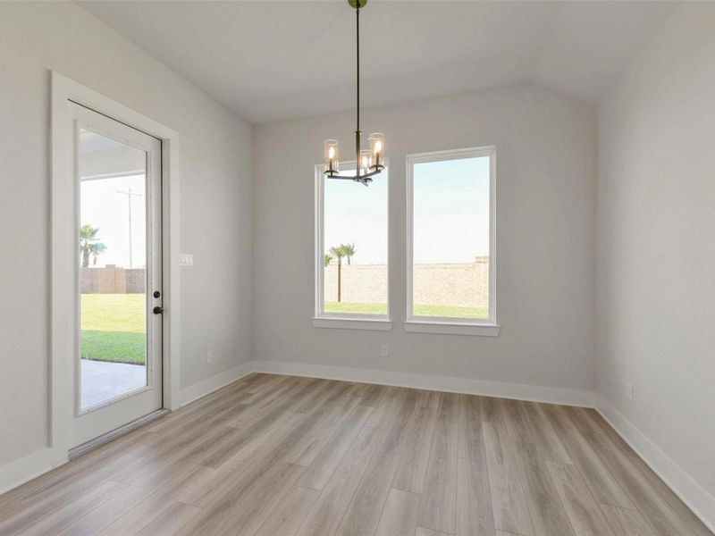 Spacious, unfurnished interior of a new home in Lago Mar, Texas City (Image 23). Spacious, unfurnished interior of a new home in Lago Mar, Texas City (Image 23).