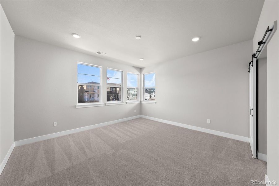 Spacious, unfurnished interior of a new home in , Littleton (Image 24).