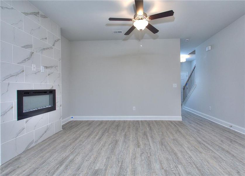 Spacious, unfurnished interior of a new home in , Homer (Image 14).