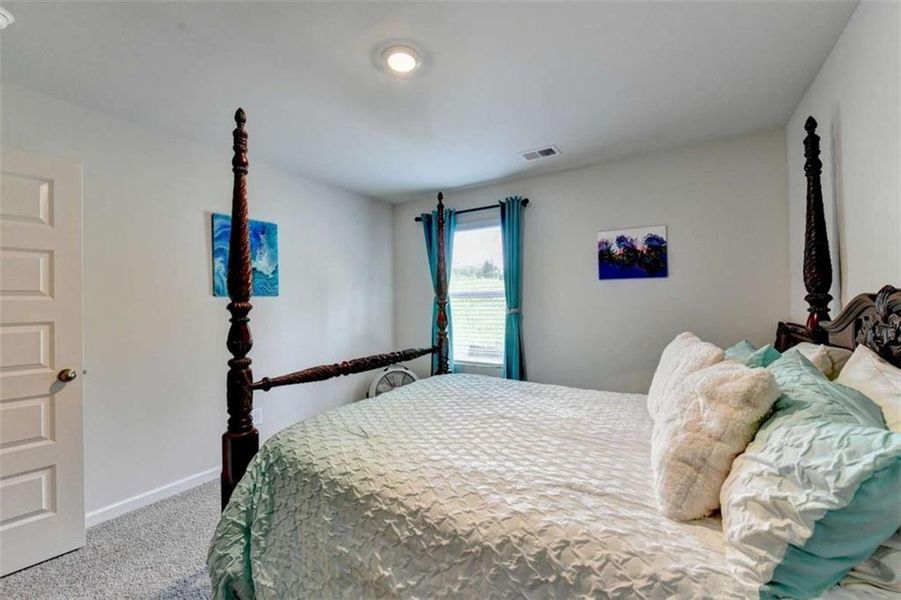 Furnished interior view inside a new home in Twin Lakes, Hoschton (Image 44).