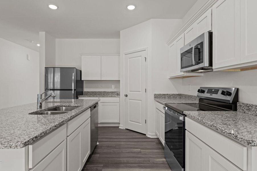 Representative furnished interior of a home built from the Solstice by Starlight Homes in Noble Ridge, Howe (Image 14).