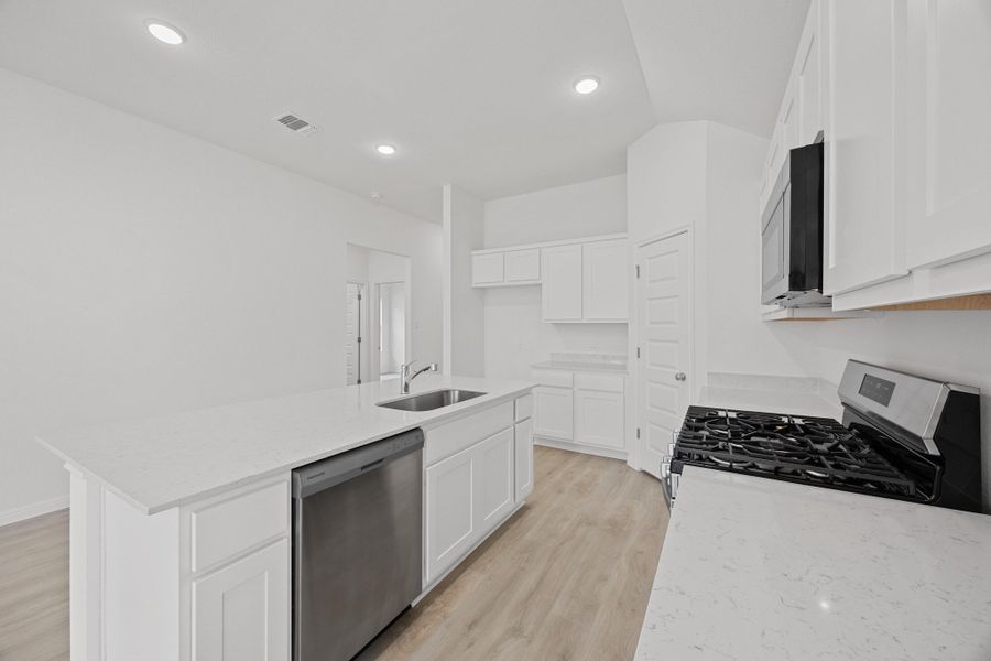 Furnished interior view inside a new home in Trinity Ranch, Elgin (Image 11).