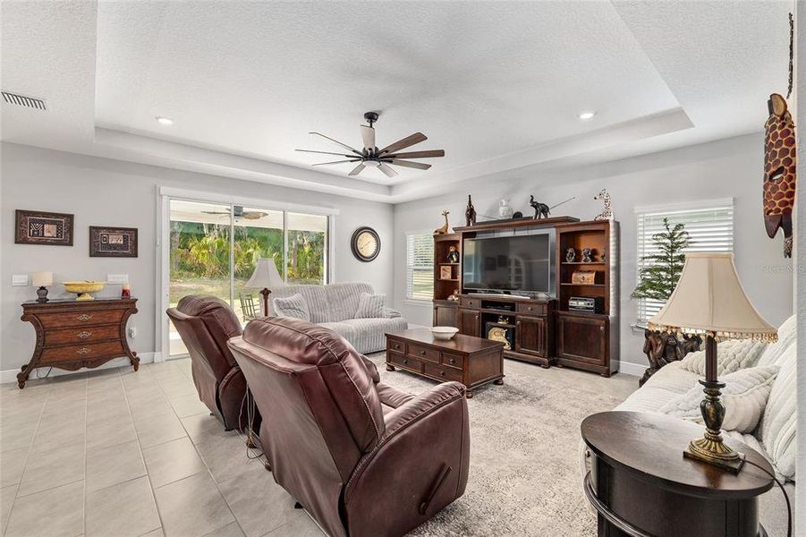 Furnished interior view inside a new home in Finley Woods, Gainesville (Image 68). Furnished interior view inside a new home in Finley Woods, Gainesville (Image 68).