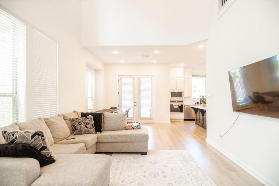 Furnished interior view inside a new home in , Fulshear (Image 15).