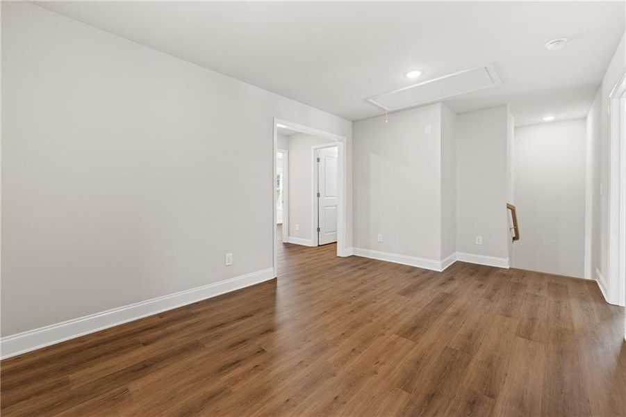 Spacious, unfurnished interior of a new home in , Duluth (Image 31).