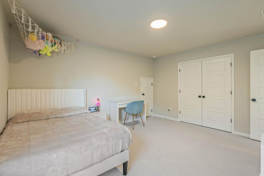 Furnished interior view inside a new home in Pine Lake Cove - Classic Series, Montgomery (Image 4). Furnished interior view inside a new home in Pine Lake Cove - Classic Series, Montgomery (Image 4).