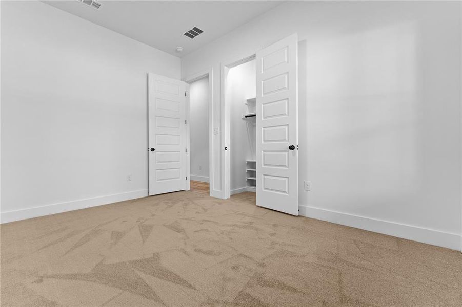 Spacious, unfurnished interior of a new home in , Corsicana (Image 14). Spacious, unfurnished interior of a new home in , Corsicana (Image 14).