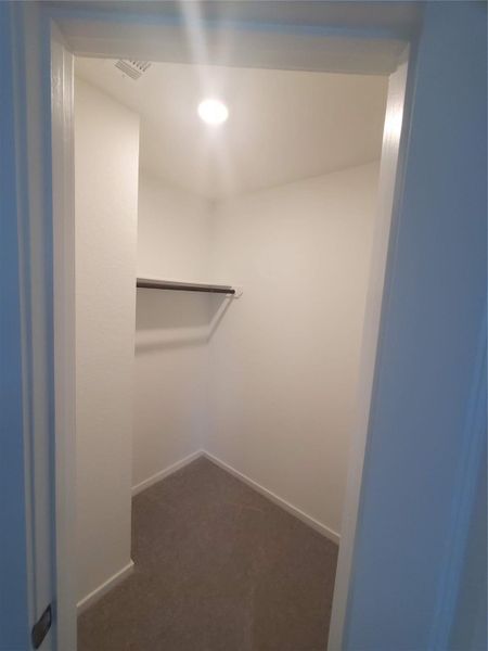 Spacious, unfurnished interior of a new home in Windrose Green, Angleton (Image 11).