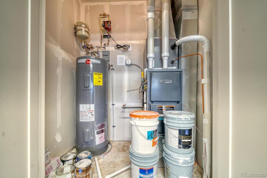 electric water heater