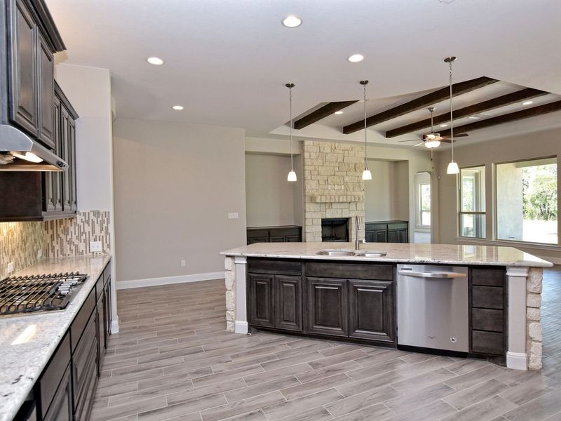 Representative furnished interior of a home built from the San Simeon I by Giddens Homes in Clearwater Ranch, Liberty Hill (Image 235).