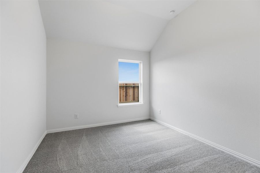 Spacious, unfurnished interior of a new home in Westland Ranch, League City (Image 27).