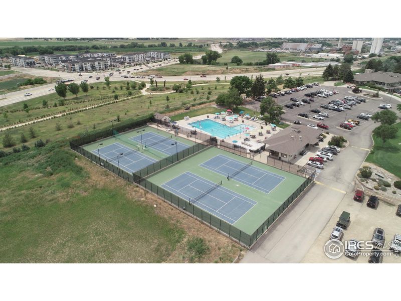 Fox Hill Tennis Courts and Pool