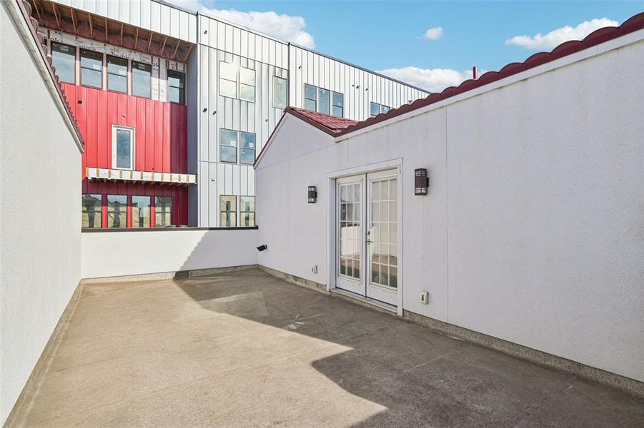 4th floor rooftop 4th floor rooftop