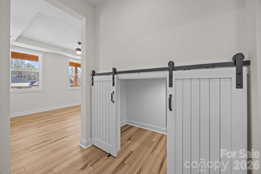 Spacious, unfurnished interior of a new home in , Salisbury (Image 39).