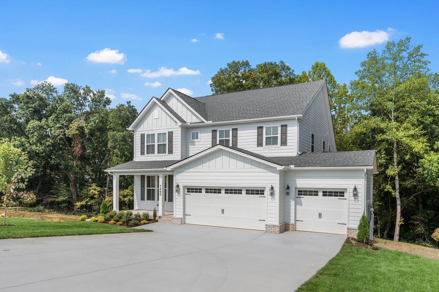 4br New Home in Fairview, TN.  - Slide 1