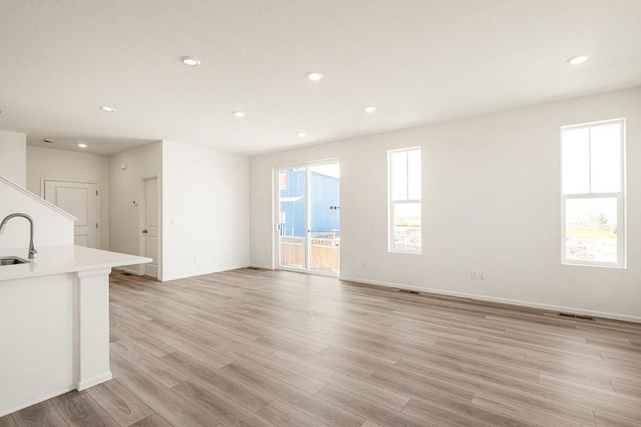 Spacious, unfurnished interior of a new home in Windler Villas, Aurora (Image 6).