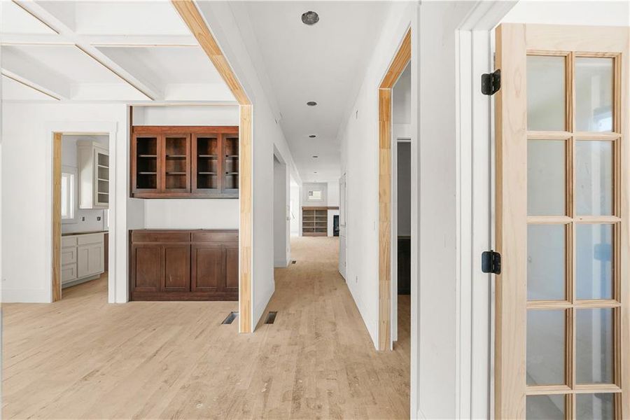 Spacious, unfurnished interior of a new home in , Atlanta (Image 17).